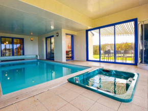 Villa Sea view Heated pool bubble bath Sauna